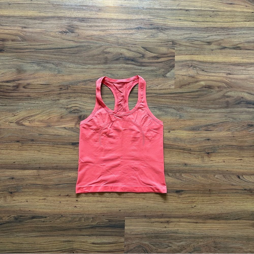 lululemon Swiftly Tech Rac back Tank Top Waist Length in Pale Raspberry